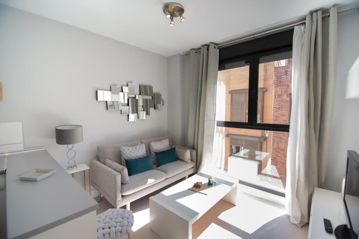 Santiago Bernabeu Temporary Jmc5 Apartamento Madrid
